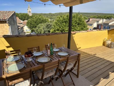 Authentisches franz�sisches Stadthaus mit gro�er privater Dachterrasse im Herzen der Provence